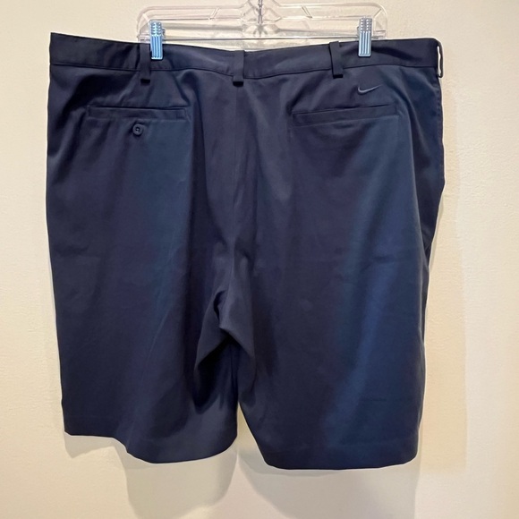 Nike Golf Men's Navy Flat Front Shorts - Picture 2 of 4